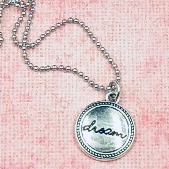 Dream Button Pendant Silver Necklace New - Picture 3 of 5